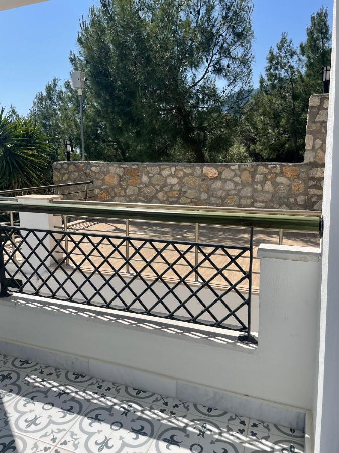 Beacon Hill Suites Ак'яка Екстер'єр фото