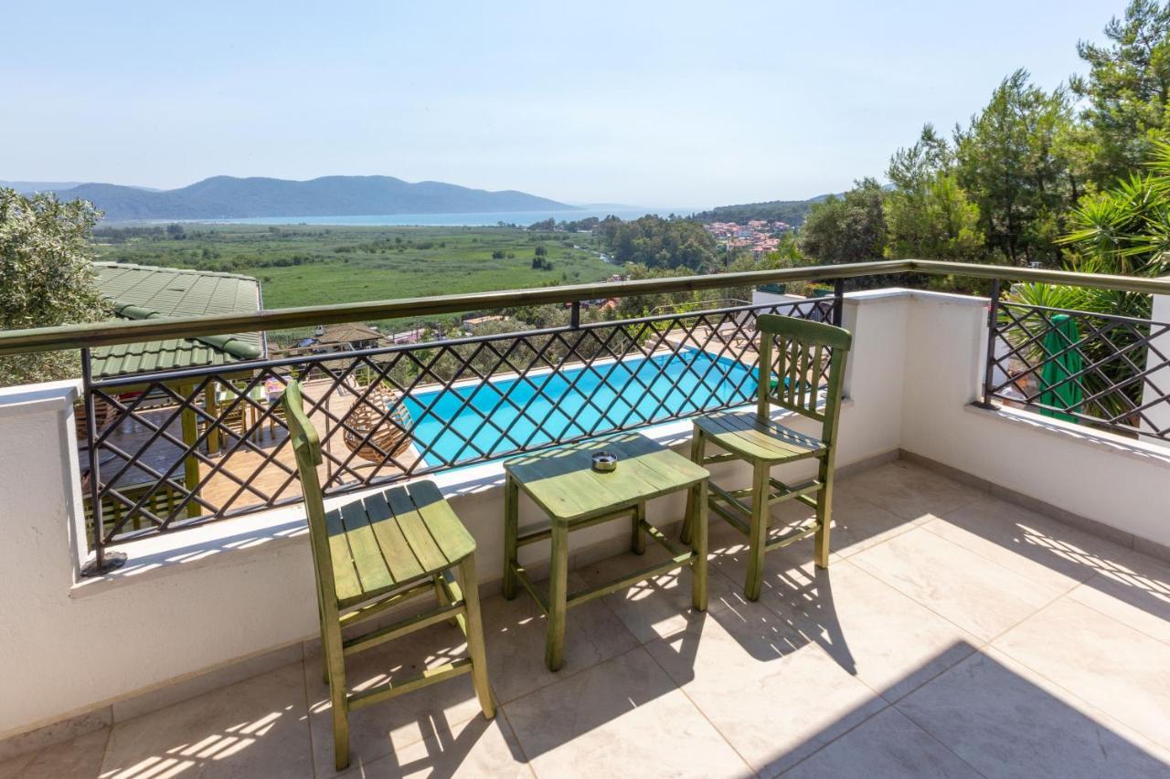 Beacon Hill Suites Ак'яка Екстер'єр фото